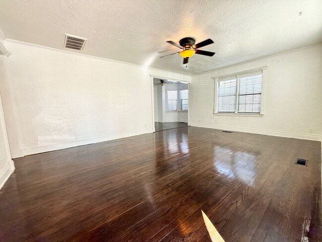 Photo - Unique & Remodeled!