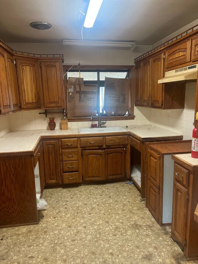 RENT 2 OWN 1,570 sqft Great Schools 3/1.... House House Rental in