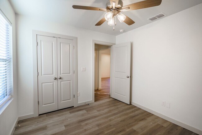 Photo - Brand New Construction in Elm Meadows!