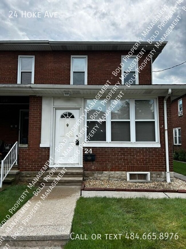 Building Photo - 24 Hoke Ave Rental