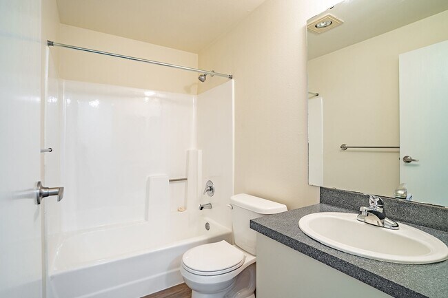 Photo - Elliott Place