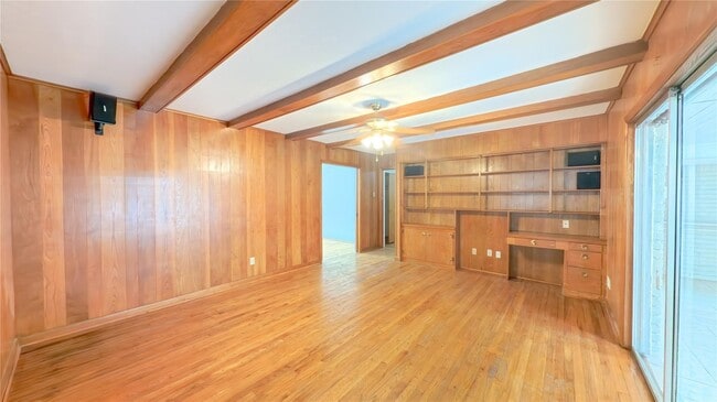 Photo - 3727 Woodvalley Dr