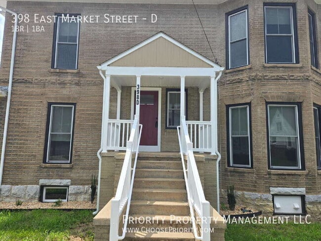 Photo - 398 E Market St Unit D