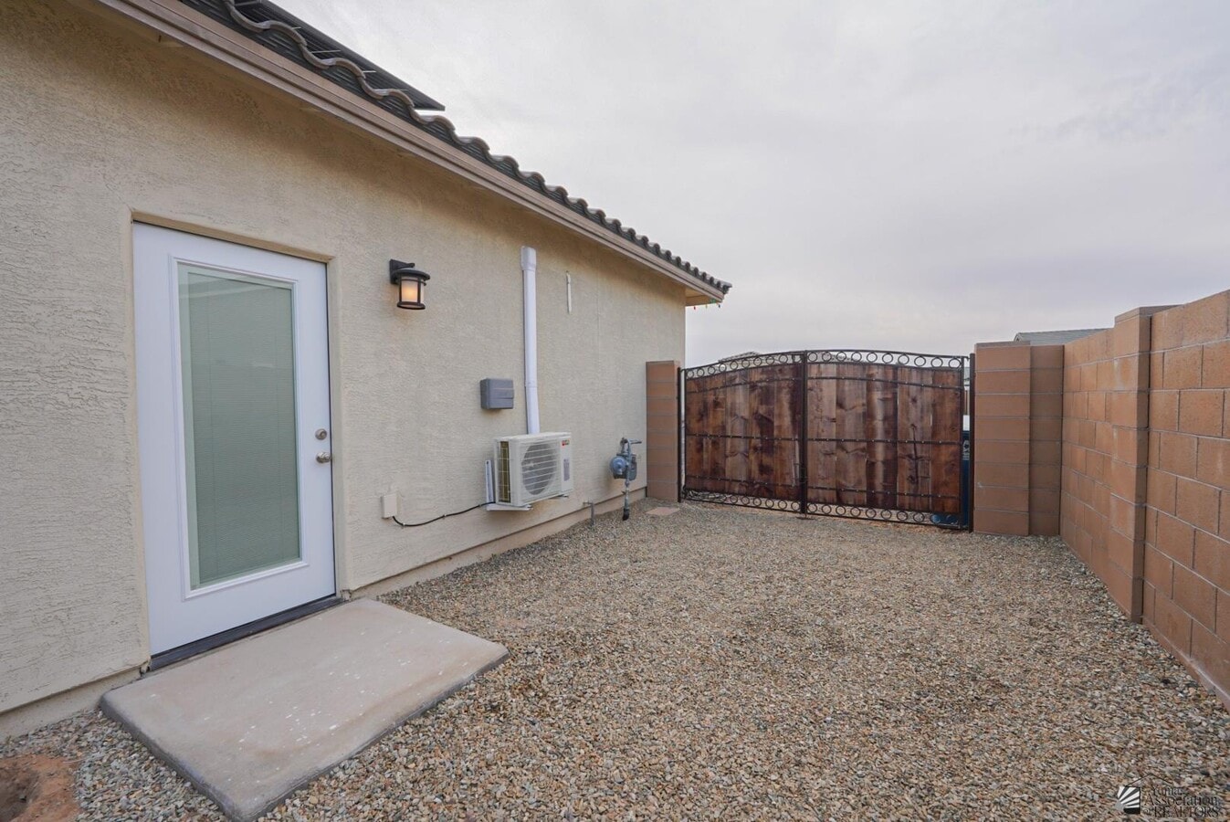 Photo - 11790 E 25th St