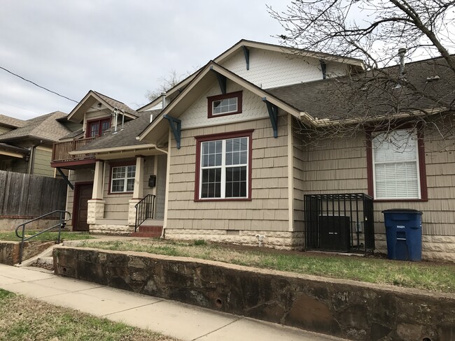 Another Front Elevation - 318 W 14th Pl Townhome