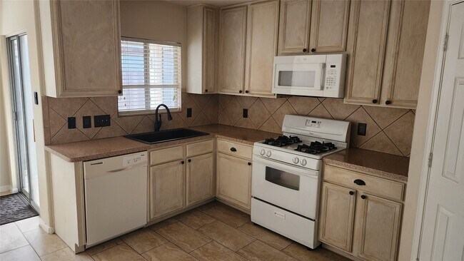 Photo - 12311 Carriage Oak Cir