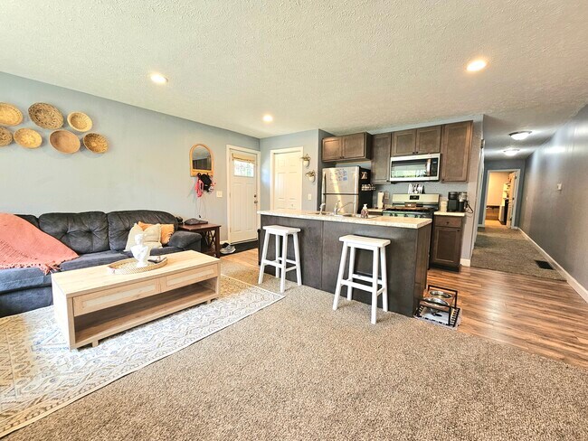 Photo - 3402 Max Paulsen Dr