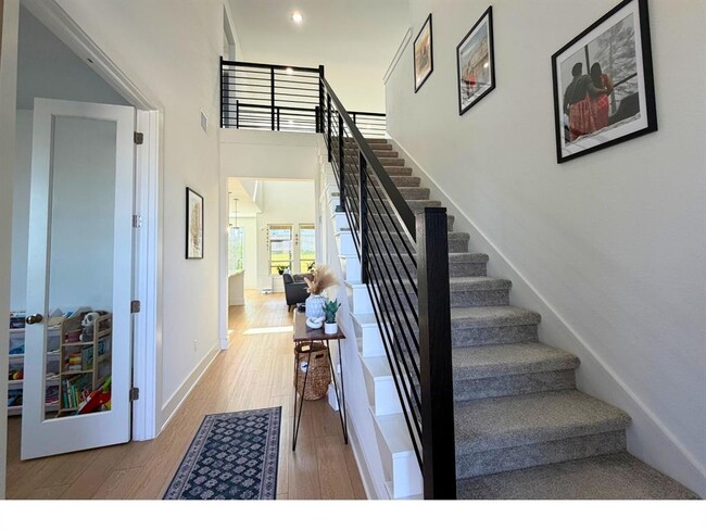12708 Purple Prairie Ln