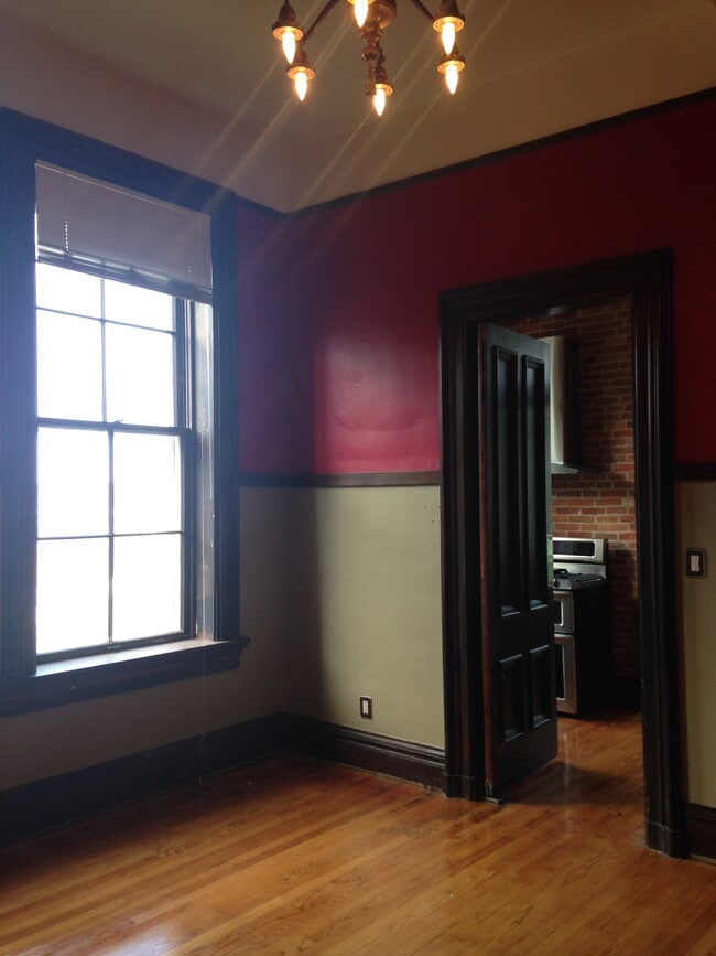 Photo - 1182 Locust St