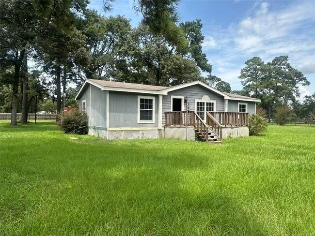 Building Photo - 23721 Brushy Trails St