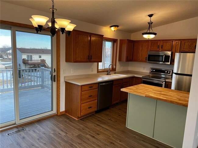 Photo - 5364 56th Ave NW