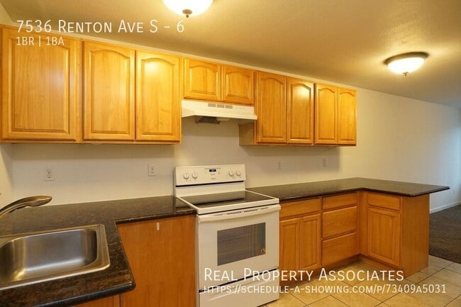 Building Photo - 7536 Renton Ave S Unit 6