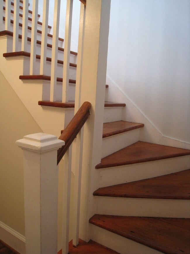 Photo - 4305-4307SJohns Unit 4305