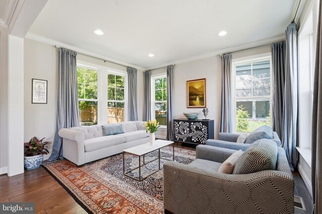 Photo - 2516 Villanova Dr