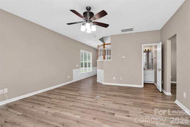 Photo - 12304 Dunford St