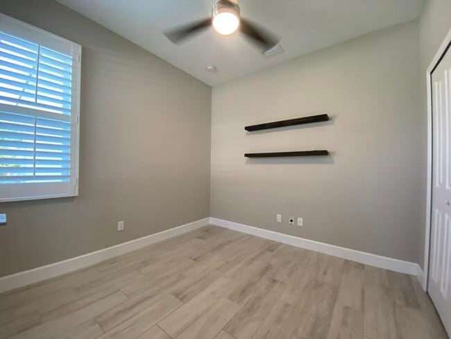 Photo - 3/2 in Eagle Marsh of LPGA