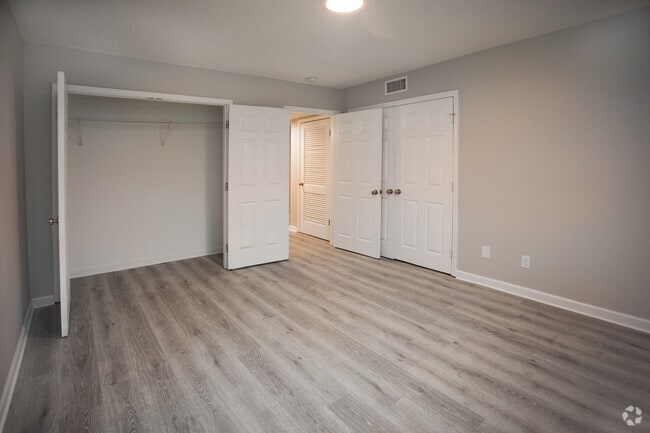 1BR,1BA-800SF