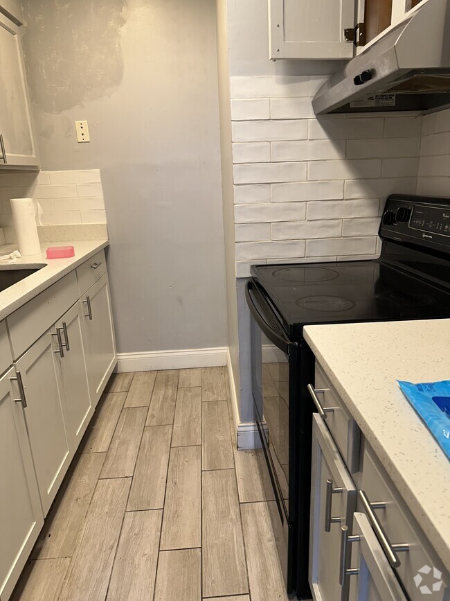 Building Photo - 5550 S Rio Grande Ave Unit 5550 Rental