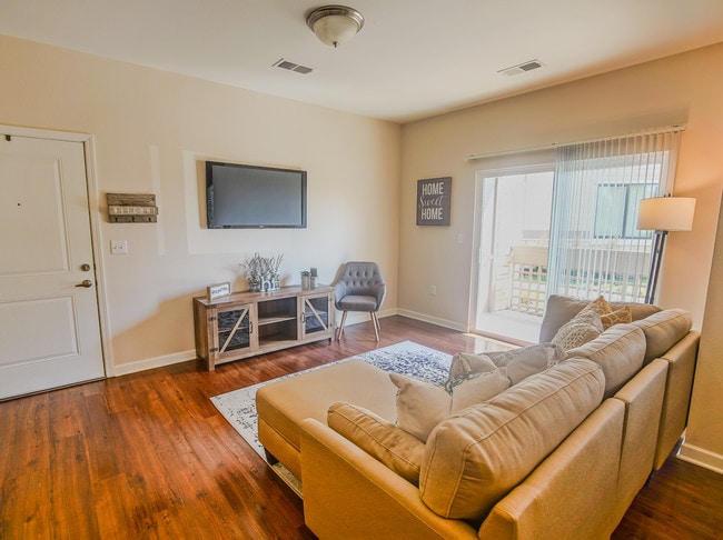 Photo - Chisholm Lake Apartments