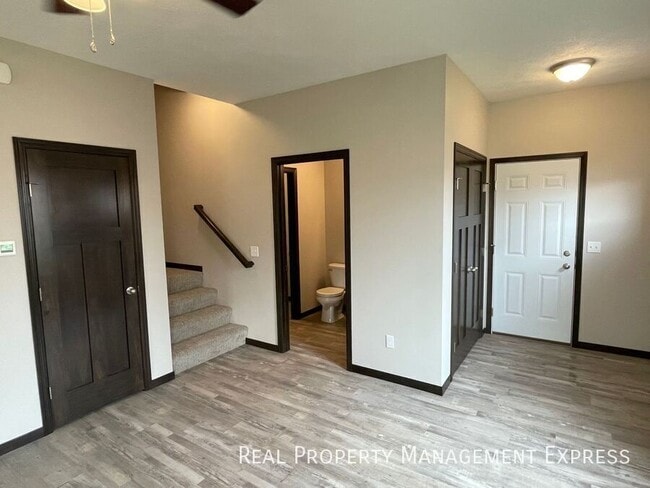 Photo - 3 Bed 2.5 Bath Townhome in West Sioux Falls