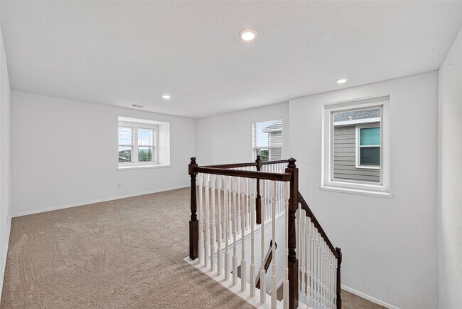 Photo - 25319 Whitehaven Gate St