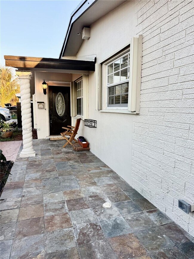 Photo - 7910 NW 12th St