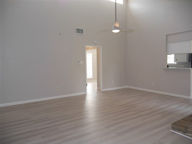 Building Photo - 7410 Canasta Ln