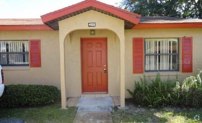 Building Photo - 455 Las Palmas Cir Rental