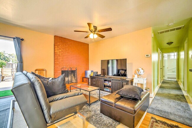 Photo - 2475 Armstrong Pl Unit ID1304918P