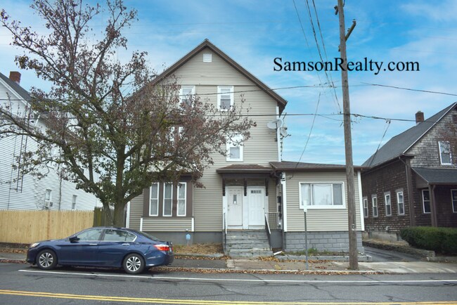 Photo - 256 Warren Ave Unidad 3