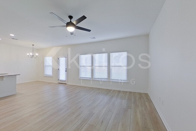 Photo - 107 Hendrix Rd