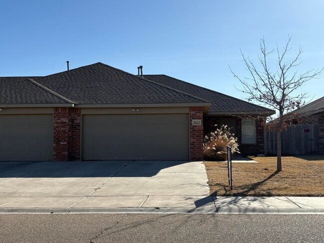 Photo - 2623 113th St