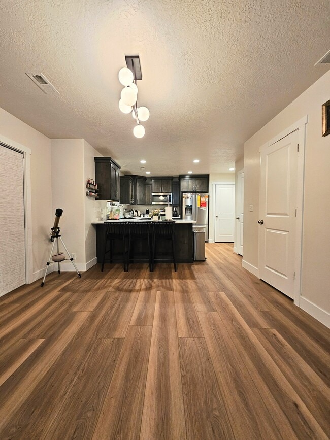 Photo - 2835 W 500 N