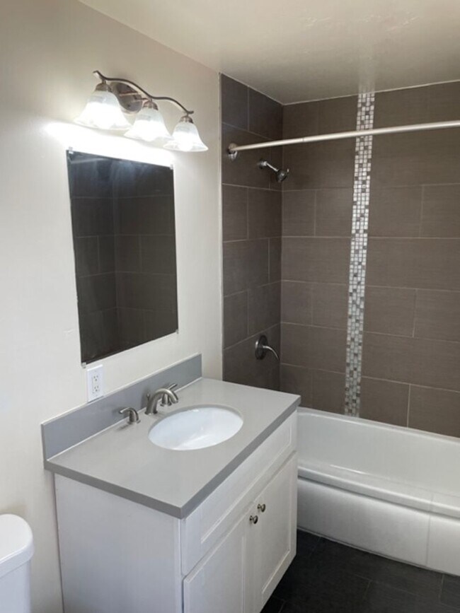 Photo - 36th Unit 3530 36th St.