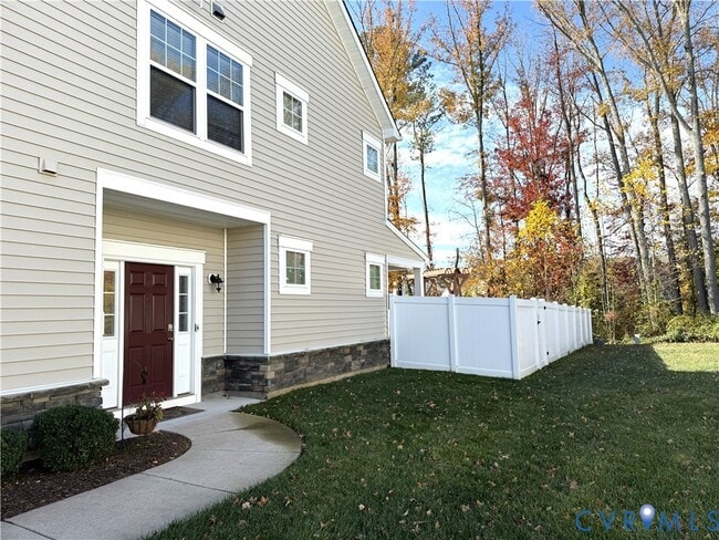 Photo - 4018 Tin Roof Way