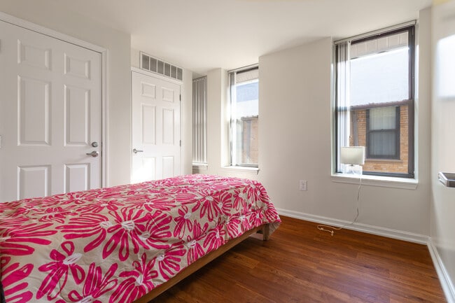 Photo - Arthur Antisdel Apartments