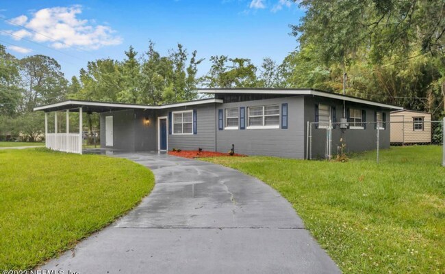 Photo - 6906 Bernay Ave