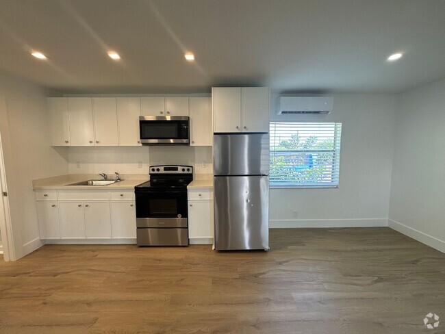 Building Photo - La Siesta Apartments I LLC