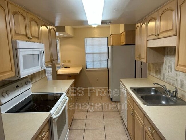Photo - 4603 Lighthouse Cir