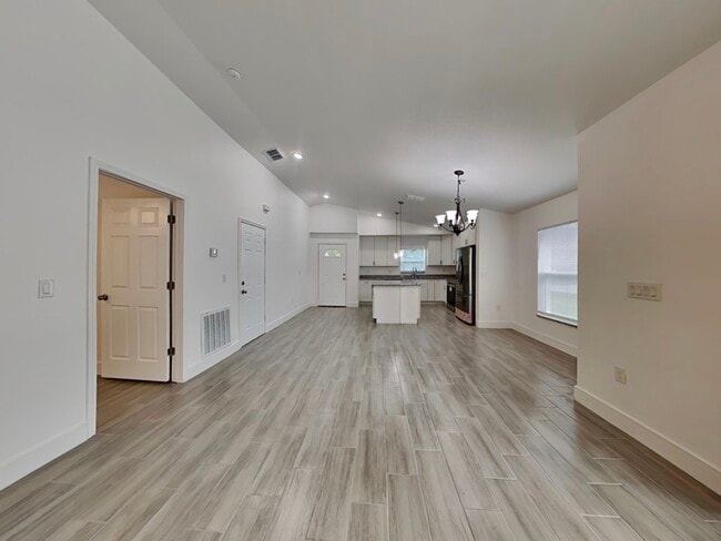 Photo - 2188 Hawkins Ave