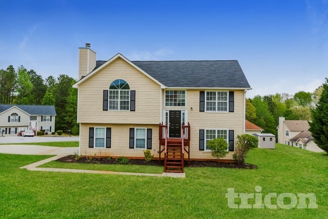 Building Photo - 1057 Misty Meadows Point