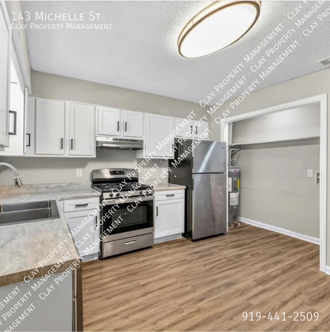 143 Michelle St-