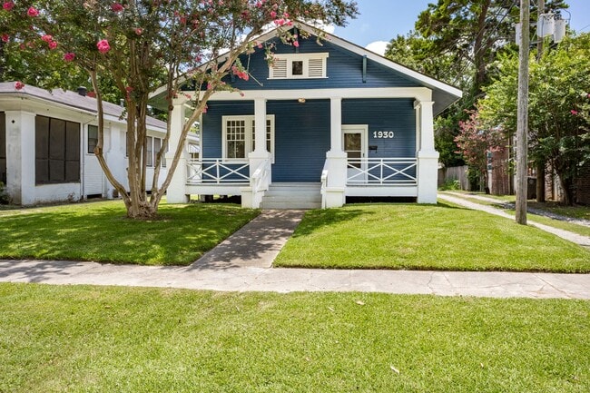 Photo - A charming home located in the heart of the Garden District for Rent