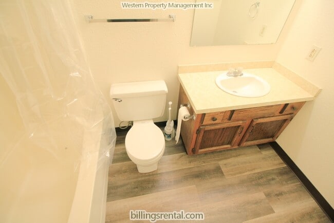 Bathroom - 1221 Yellowstone Ave Unit #A