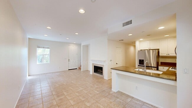 Photo - Amazing 2 Bedroom/2.5 Bathroom