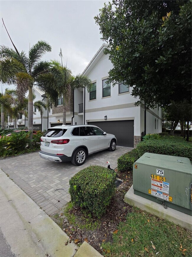 Photo - 4538 E Aqua Bella Ln