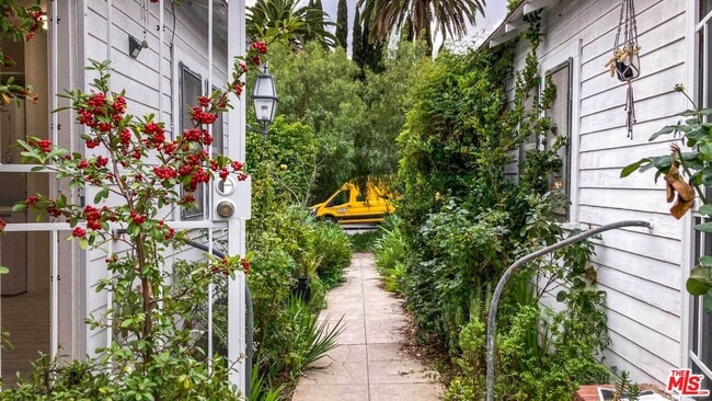 Photo - 1111 12th St