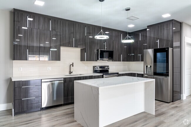 3BR, 2BA – 2,230SF – Upper - Grand Summit Apartments