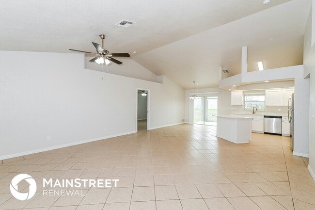 Photo - 1610 NE 43rd Terrace