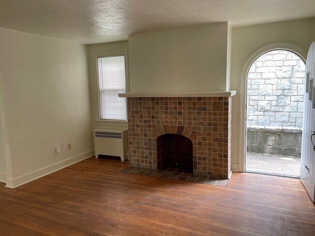 Photo - 5139 5th Ave